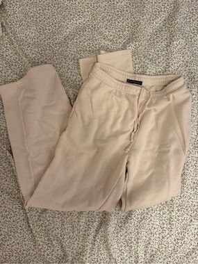 Brandy Melville Straight Leg Sweats